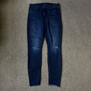 Mother The Looker in French Electro